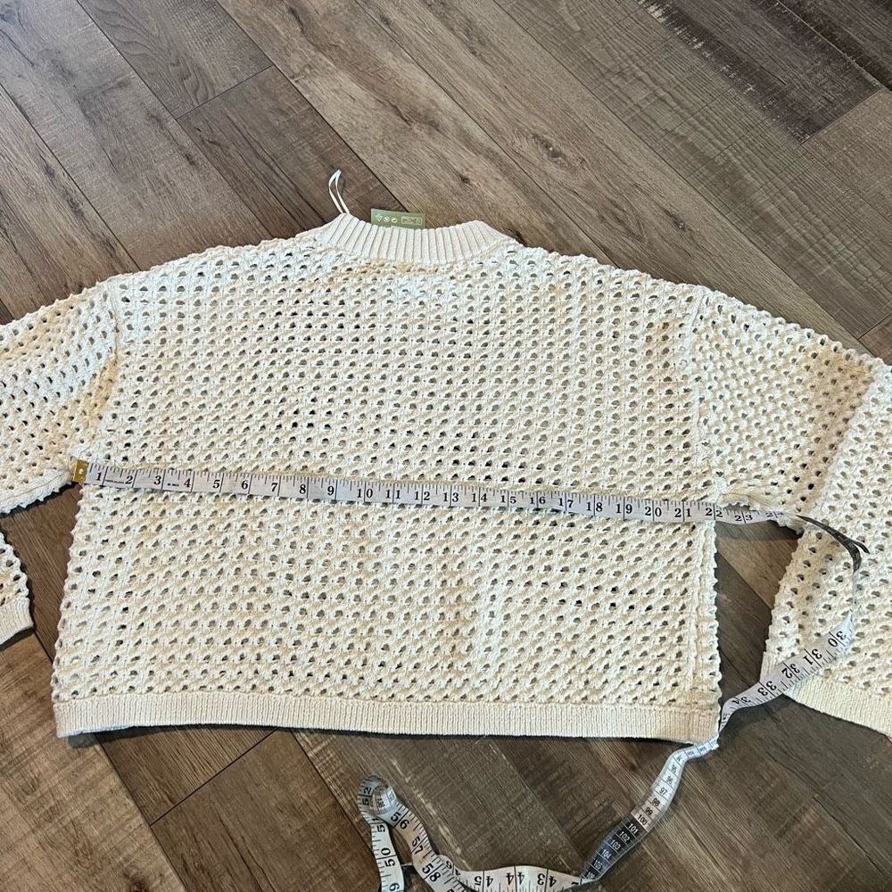 H and M off white crop sweater size L - Picture 5 of 6